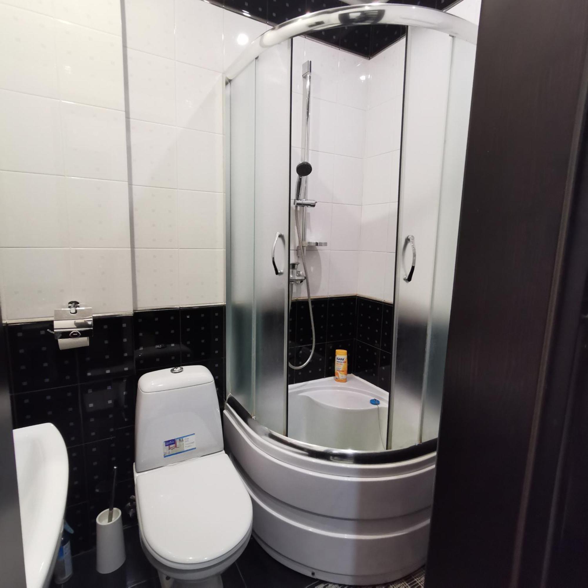 Big Apartment In Rivne Center Εξωτερικό φωτογραφία
